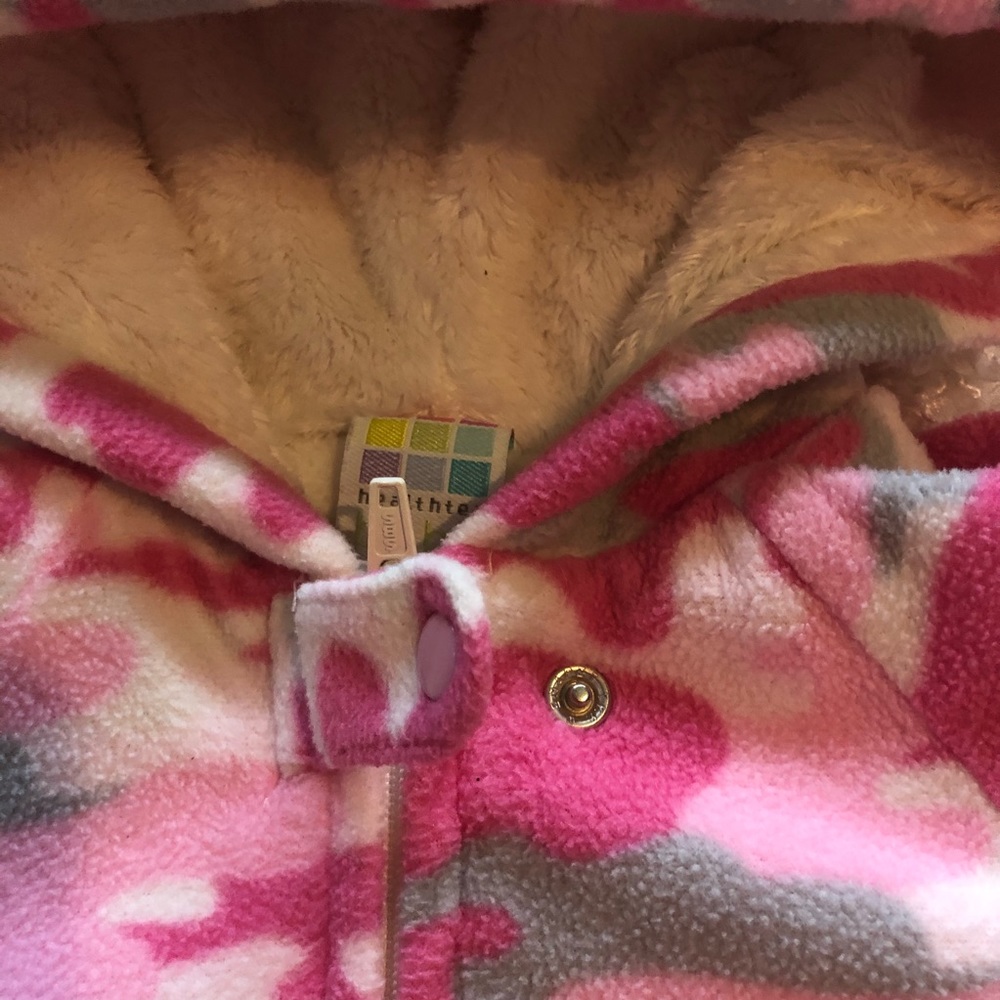 Healthtex 3/6M pink camouflage snowsuit zip up - Picture 5 of 9